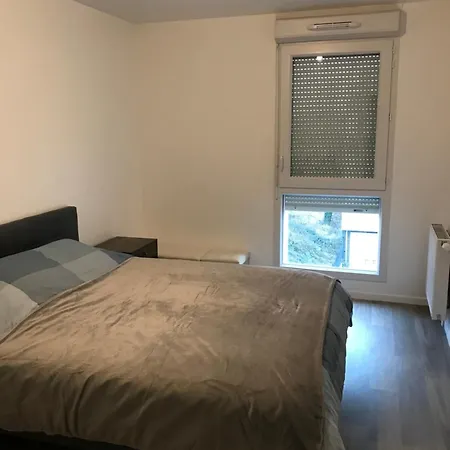 Elegant Proche Commodites - Parfait Pour Jeux Olympiques 2024 Apartment